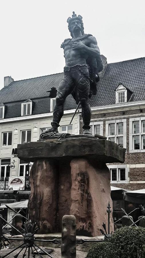 Het Begijnhof Tongeren Center Διαμέρισμα Εξωτερικό φωτογραφία